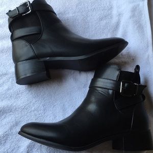 Black ankle  boots